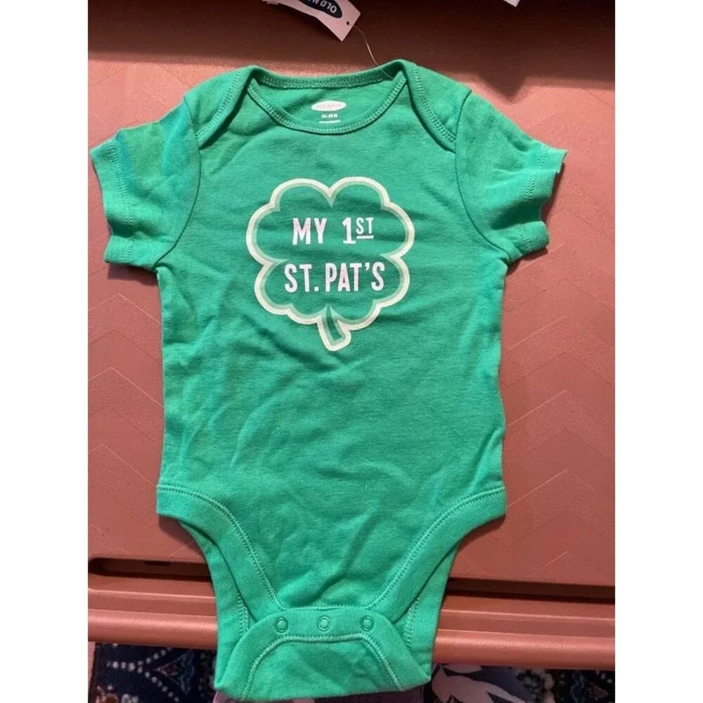 Old Navy Infant 12/18mon My 1st St. Pat’s one piece outfit